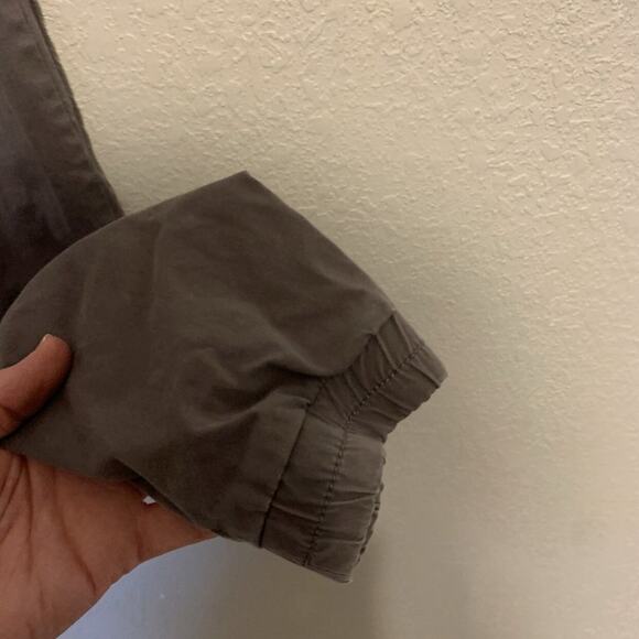 Tommy Bahama Grey Drawstring Joggers 10 - Picture 10 of 14